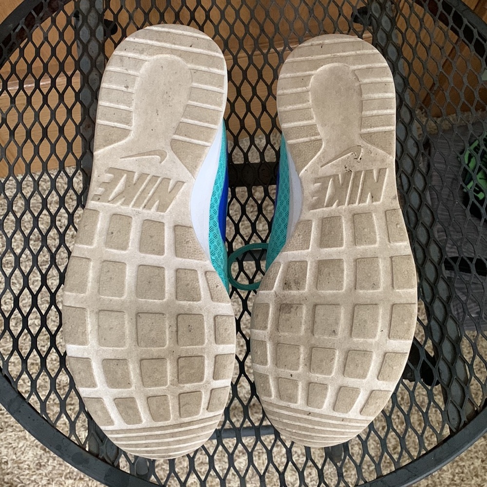 Nike Tanjun Sustainable Sneakers - Blue - Picture 5 of 6